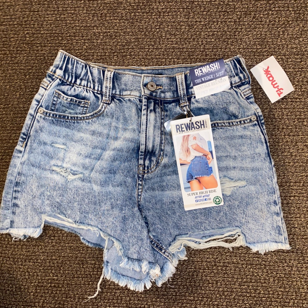 NWT jean shorts